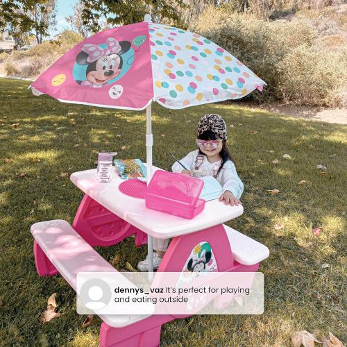  Delta Children 4 Seat Activity Picnic Table with Umbrella and Lego Compatible Tabletop, Minnie Mouse