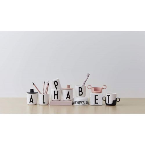  Design Letters - Melamin Becher - Buchstabe: K - Multifunktionsbecher - Arne Jacobsen