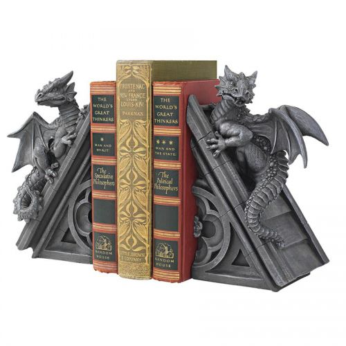  Design Toscano Gothic Castle Dragons Sculptural Bookends