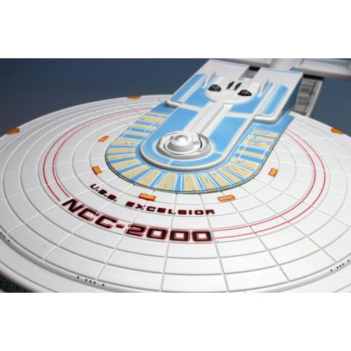 다이아몬드 셀렉트 DIAMOND SELECT TOYS Star Trek VI: The Undiscovered Country: U.S.S. Excelsior Electronic Ship