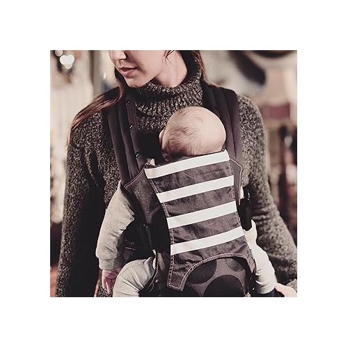  Diono We Made Me Venture+ 2-in-1 Toddler Carrier, Front Carry & Back Carry from 18 - 36 months, Black Gradient Spots