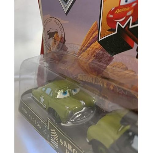 디즈니 Disney Pixar Cars Mini Adventures Sarge's Boot Camp Doc Hudson & Sheriff Car Set