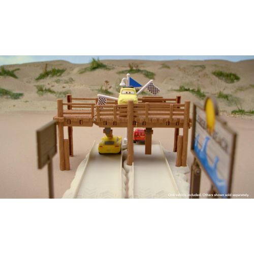 디즈니 Disney Pixar Cars 3: Fireball Beach Run Playset