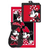 Disney Oven Mitt Pot Holder & Dish Towel 3 pc Kitchen Set ( Minnie Mouse )