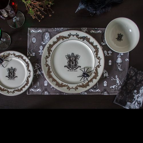 디즈니 Disney The Haunted Mansion Porcelain Dinner Plate White