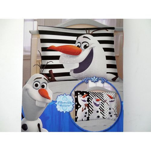 디즈니 Disneys Frozen Reversible Olaf Pillowcase