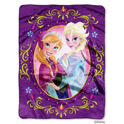 디즈니 Disneys Frozen, Nordic Love Silk Touch Throw Blanket, 46 x 60, Multi Color