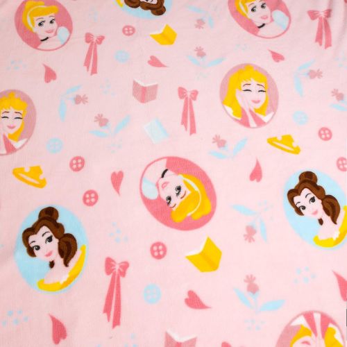 디즈니 Disney Belle, Cinderella, and Sleeping Beauty Fleece Throw -