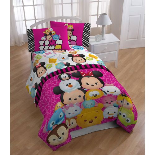 디즈니 Disney Tsum Tsum Pink Girls Reversible Twin/Full Comforter and Twin Sheet Set