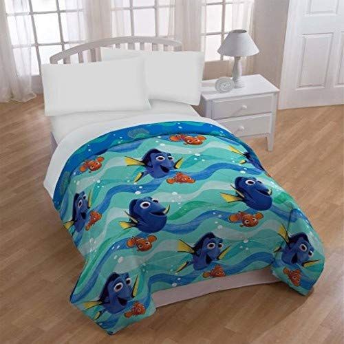 디즈니 Disney Pixar Disney/Pixar Finding Dory Splashy Twin Reversible Comforter, 64 x 86