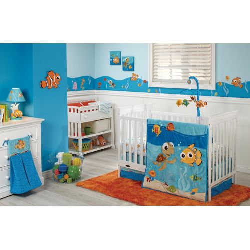 디즈니 Disney Finding Nemo 4 Piece Crib Bedding Set, Blue