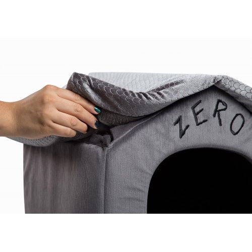 디즈니 Disney Nightmare Before Christmas Zero Portable Pet House Dog Bed / Cat Bed with Detachable Top, Embroidery, Machine Washable, Dirt/Water Resistant Bottom (Available in two sizes)