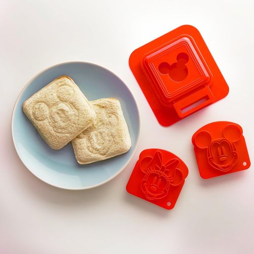 디즈니 [아마존베스트]Mickey and Minnie Mouse Sandwich Stamp and Crust Cutter Set - Disney Eats…