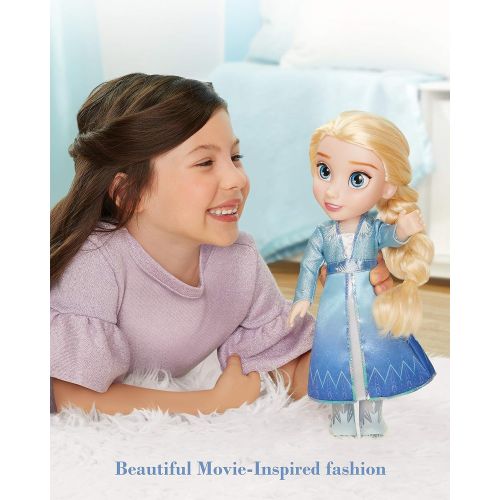 디즈니 Disney Frozen 2 Elsa Travel Doll Features Shimmery Ice Crystal Winged Cape Boots and Hairstyle Ages 3+, 14 in