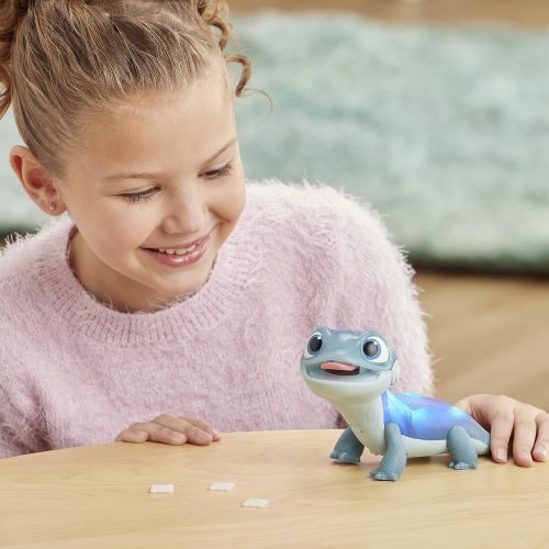 디즈니 Disney Frozen Fire Spirits Snowy Snack, Salamander Toy with Lights, Inspired 2 Movie