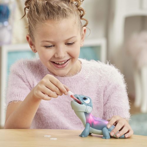 디즈니 Disney Frozen Fire Spirits Snowy Snack, Salamander Toy with Lights, Inspired 2 Movie