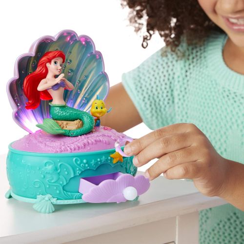 디즈니 Disney Princess Ariel Pearl Jewelry Box, Disney The Little Mermaid 30 Year Anniversary! Ariel Dances to Part of Your World Includes Pearl Ring for You to Wear!