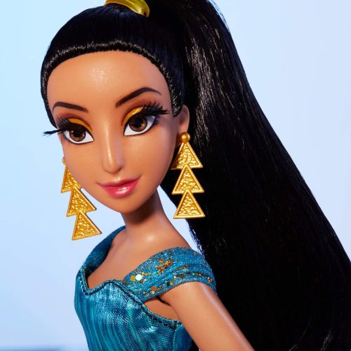 디즈니 Disney Princess Style Series Jasmine Fashion Doll, Contemporary Style Full Length Dress, Earrings, Purse, and Shoes, Toy for Girls 6 and Up