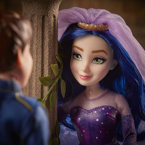 디즈니 Disney Descendants Mal and Ben Dolls, Inspired by Disney The Royal Wedding: A Descendants Story, Toys Include Outfits, Shoes, and Fashion Accessories , Blue