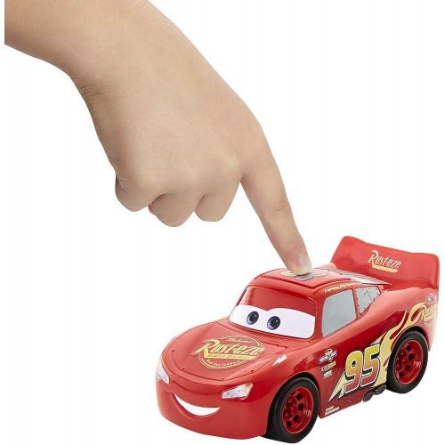 디즈니 Disney GXT29? and Pixar Cars Track Talkers Lightning McQueen, 5.5 in, Authentic Favorite Movie Character Sound Effects Vehicle, Fun Gift for Kids Aged 3 Years and Older, Multicolor