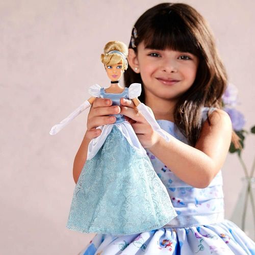 디즈니 Disney Cinderella Classic Doll ? 11 ½ Inches