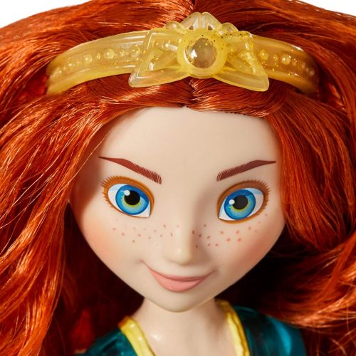 디즈니 Disney Princess Royal Shimmer Merida Doll, Fashion Doll with Skirt and Accessories, Toy for Kids Ages 3 and Up