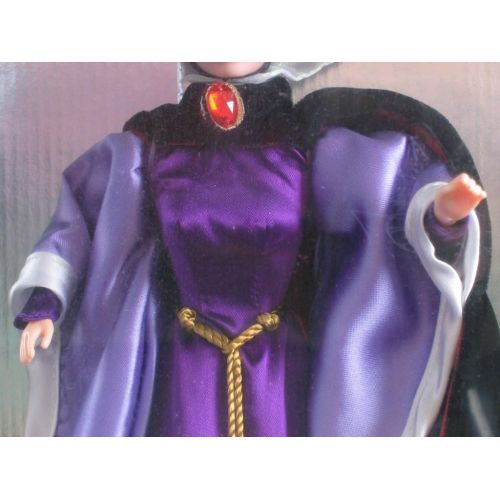 디즈니 Barbie Disney Snow White Wicked Queen Doll