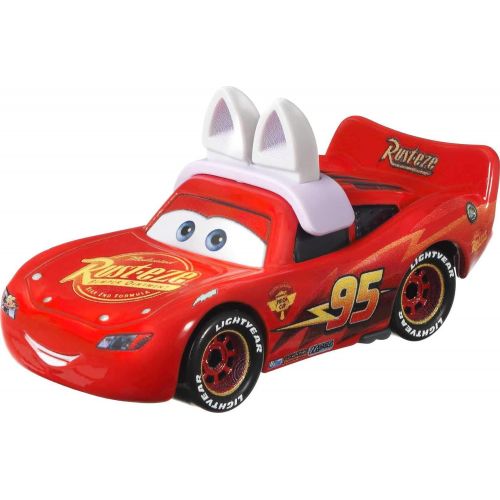  Disney Cars Toys Disney Cars and Pixar Cars Lightning McQueen as Easter Buggy, Miniature, Collectible Racecar Automobile Toys Based on Cars Movies, for Kids Age 3 and Older, Multicolor
