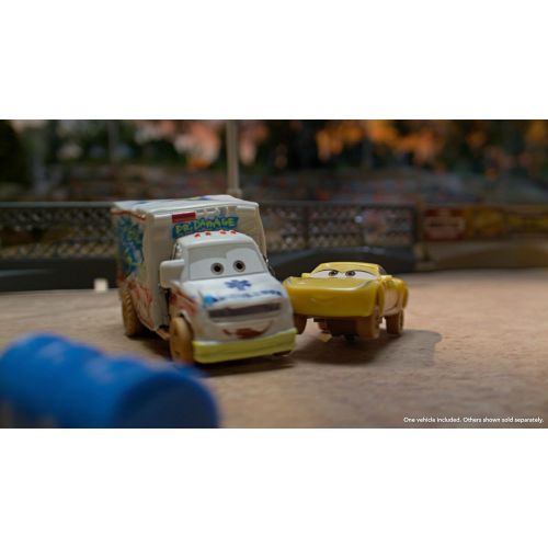  Disney Cars Toys Disney Pixar Cars 3 Crazy 8 Crashers Smash & Crash Derby Playset