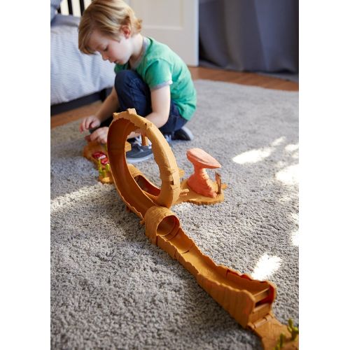  Disney Cars Toys Disney Pixar Cars 3 Willys Butte Transforming Track Set