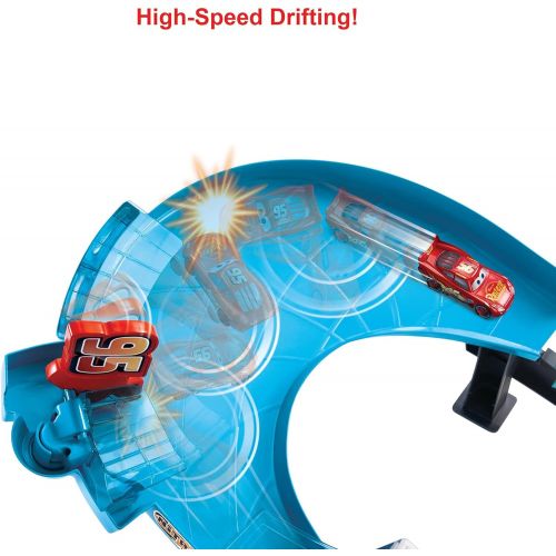  Disney Cars Toys Disney Pixar Cars Rust Eze Double Circuit Speedway Playset Test Track Set For Drift, Race and Crash Competitions, With Lightning McQueen Vehicle, Kids Birthday Gift For Ages 4 Year