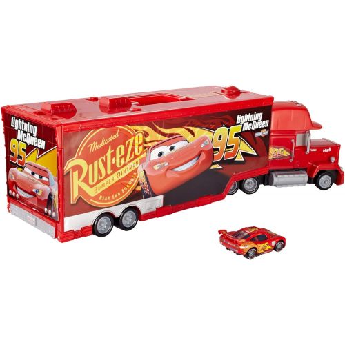  Disney Cars Toys Disney Pixar Cars 3 Mack Portable Playcase [Amazon Exclusive]