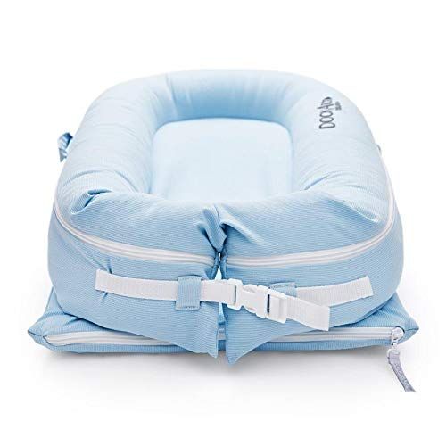  DockATot Deluxe+ Dock (Pristine White) - The All in One Baby Lounger - Perfect for Co Sleeping - Suitable from 0-8 Months (Pristine White)