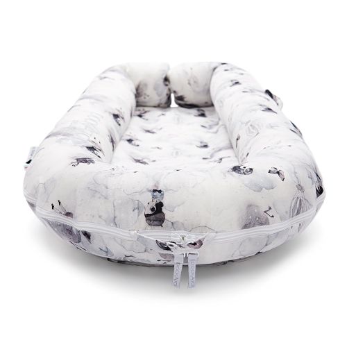  DockATot Deluxe+ Dock (Pristine White) - The All in One Baby Lounger - Perfect for Co Sleeping - Suitable from 0-8 Months (Pristine White)