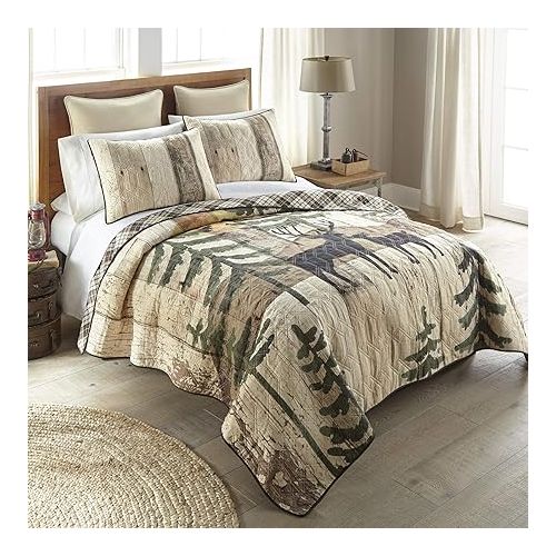  Donna Sharp King Bedding Set - 3 Piece - Painted Deer Lodge Quilt Set with King Quilt and Two Standard Pillow Shams - Machine Washable