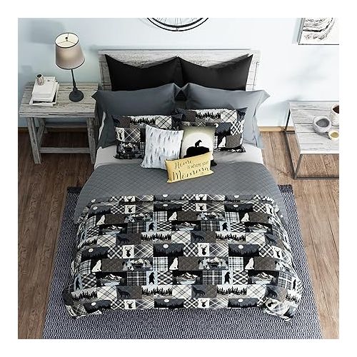  Donna Sharp King Bedding Set - 3 Piece - Nightly Walk Lodge Quilt Set with King Quilt and Two King Pillow Shams - Machine Washable