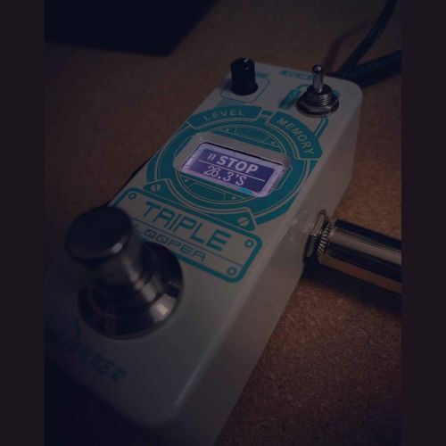  Donner Triple Looper Guitar Effect Pedal with Time Progress Bar Display 3 Slots for Saving Loop Tracks