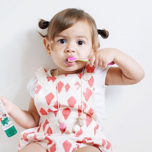  [아마존베스트]Nuby All Natural Toddler Toothpaste with Citroganix with Toothbrush, Pink/Green