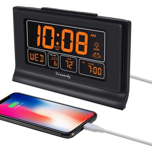  [아마존 핫딜] [아마존핫딜]DreamSky Auto Set Digital Alarm Clock with USB Charging Port, 6.6 Inches Large Screen with Time/Date/Temperature Display, Full Range Brightness Dimmer, Auto DST Setting, Snooze.