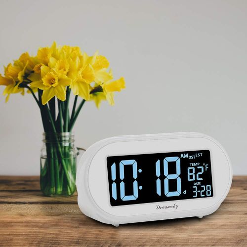  DreamSky Auto Time Set Alarm Clock with Snooze and Dimmer, Charging Station/Phone Charger with Dual USB Port .Auto DST Setting, 4 Time Zone Optional, Battery Backup.: Electronics