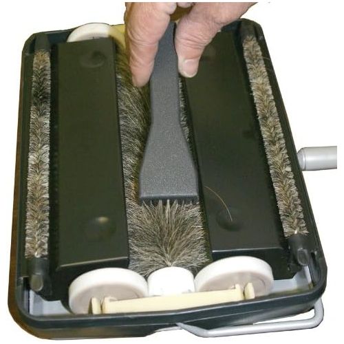  [아마존베스트]Dust Care DC 1001 Non Electric Commercial Grade Carpet Sweeper with Clean Out Comb On-Board, 3 Brush System