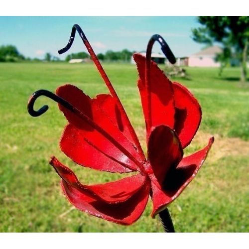  Dwcmetals Tulip home decor - Charlie outdoor flower art - Red metal flower sculpture - Tulip flower marker - Blooming outdoor flower art