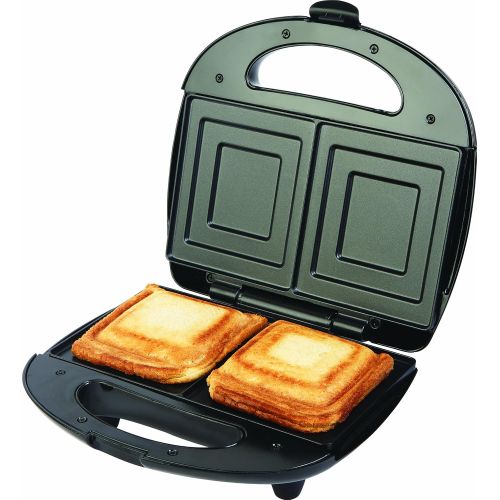  ECG S 179Sandwich Toaster, 700Watt, Stainless Finish, Black