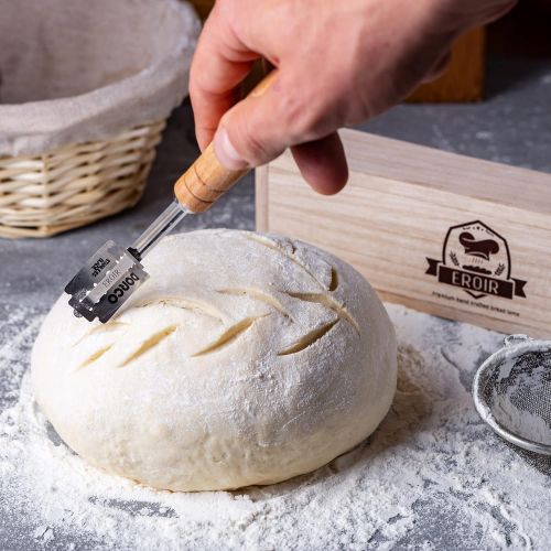  [아마존베스트]EROIR Bakers Lame Bread Tool - Scoring Knife Bread Lame Cutter for Dough Slashing with 5 Razor Sharp Blades Set and Leather Cover in Wooden Storage Box