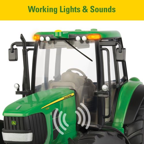  TOMY John Deere Big Farm Lights and Sounds Tractor