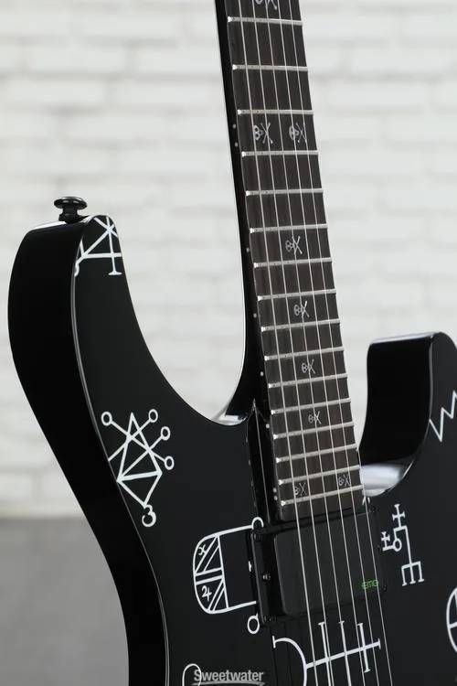  ESP LTD Kirk Hammett Signature Demonology - Black Demo