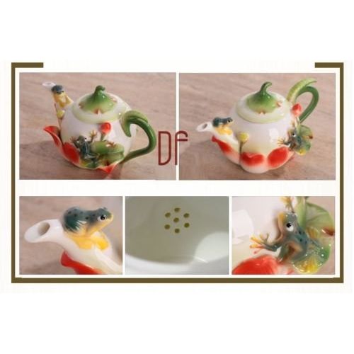  EasyChicShop Collectable Fine Arts China Porcelain Handpainted Tea Pot with 4 Cups Frog Lotus (8pcs)