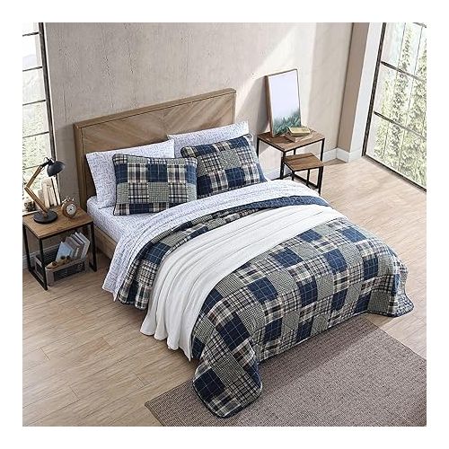  Eddie Bauer- King Quilt Set, Cotton Reversible Bedding Set, All Season Lodge Home Decor (Madrona Plaid Navy, King)