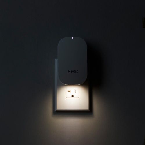  [아마존 핫딜]  [아마존핫딜]Eero eero Home WiFi System (1 eero Pro + 2 eero Beacons)  Advanced Tri-Band Mesh WiFi System to Replace Traditional Routers and WiFi Ranger Extenders  Coverage: 2 to 4 Bedroom Home