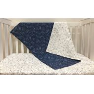 ElskeLittleStyle A Starry sky baby blanket! A constellation cot quilt  crib quilt for navy crib bedding.